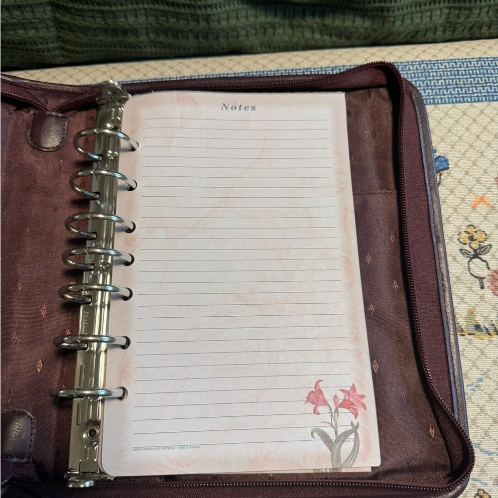 Franklin Covey elegant floral